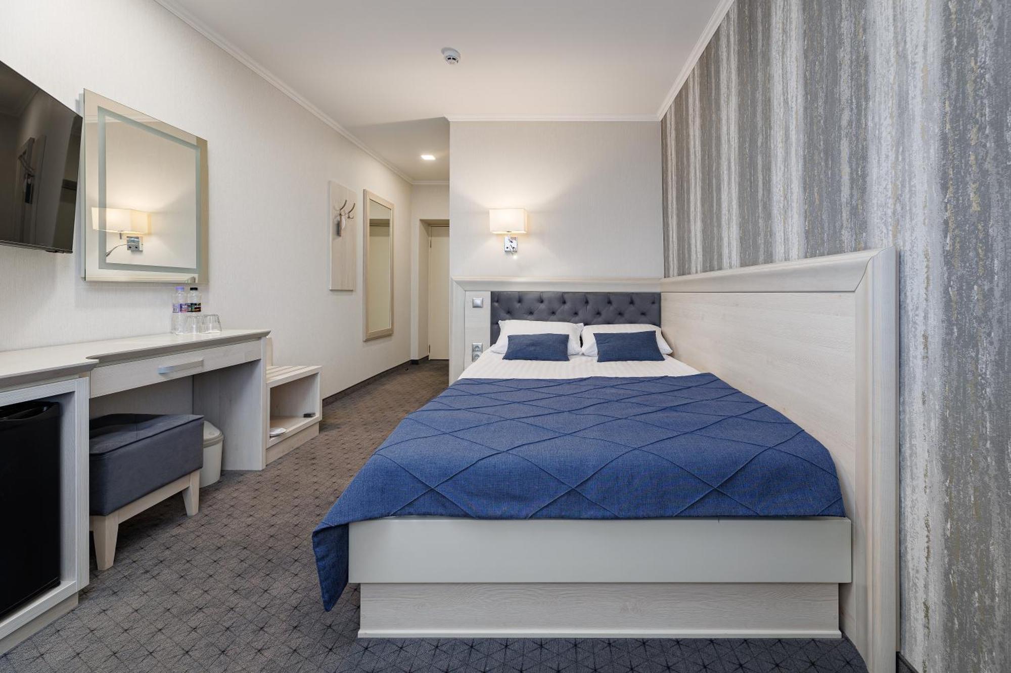 Eurohotel Лвив Екстериор снимка