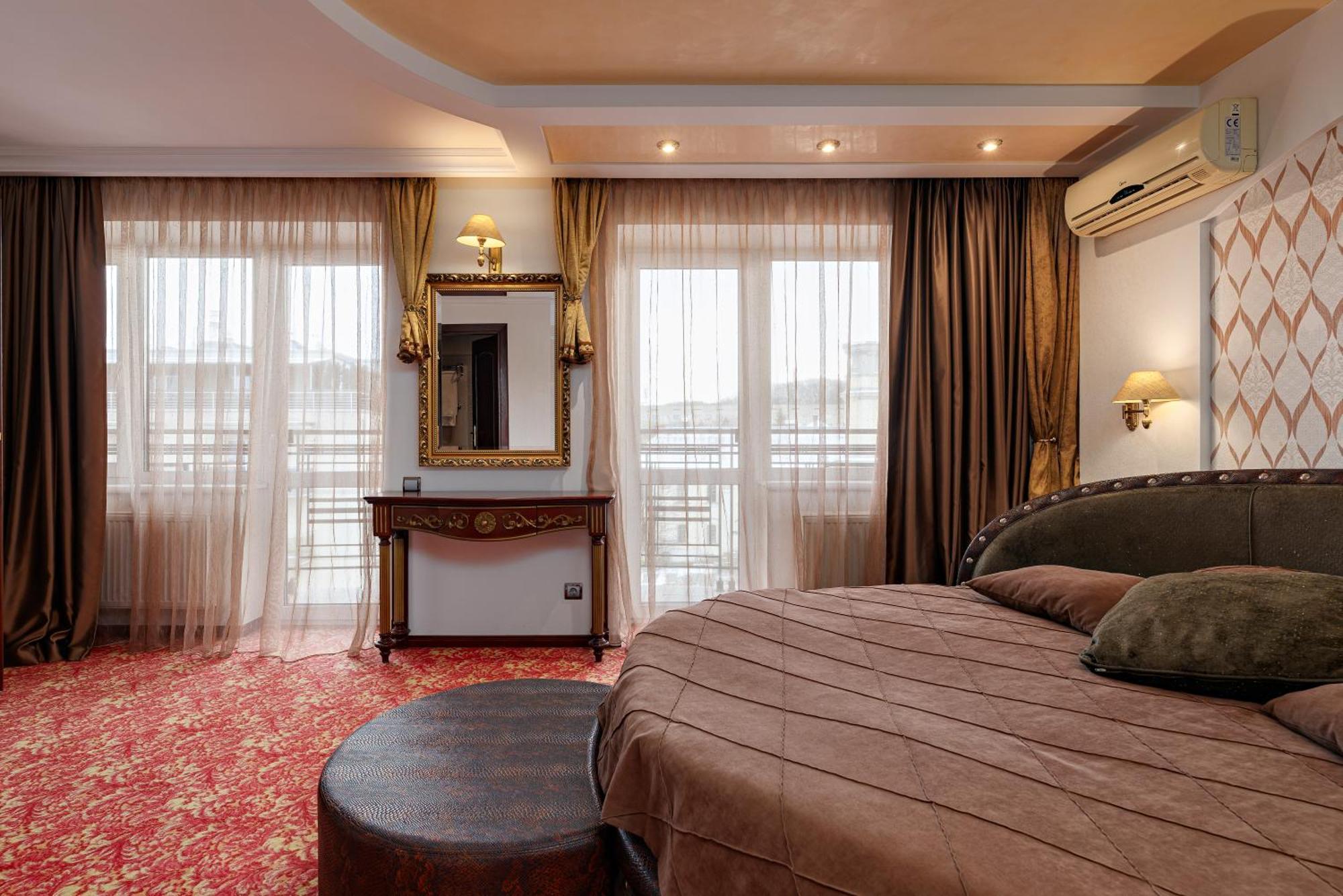 Eurohotel Лвив Стая снимка