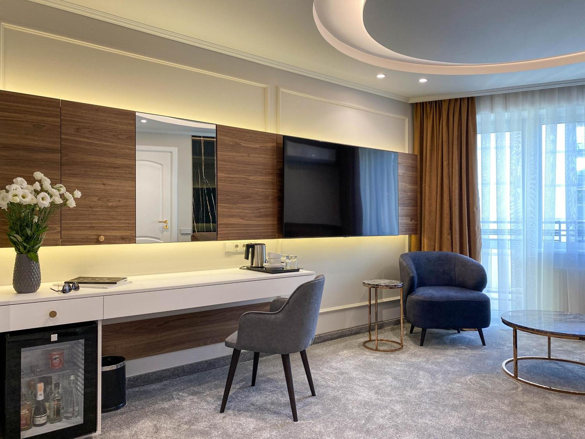 Eurohotel Лвив Стая снимка